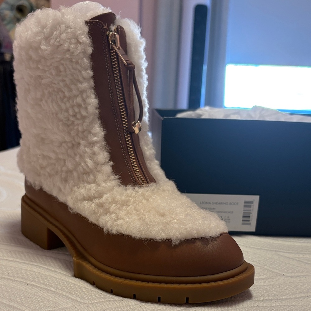 Coach Leona Shearling Winter Boots - Brown and Cream NWOT